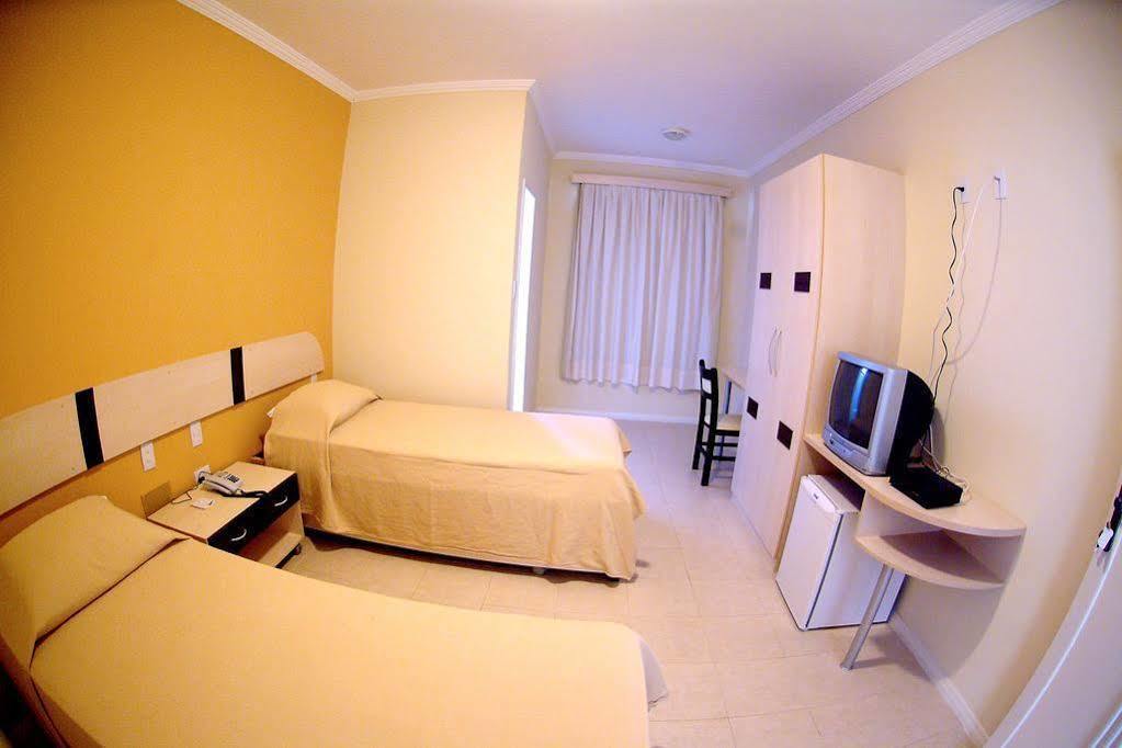 San Manuel Hotel 3*